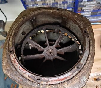 Elektromotor s převodovkou 2,2 kw - 10