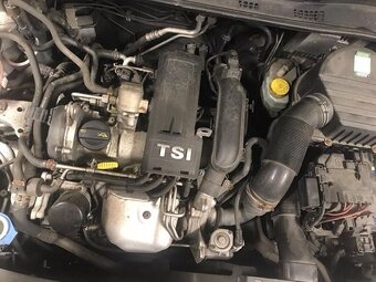 Škoda Rapid 63kw na opravu - 10