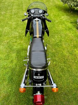 Ducati 900 SS - 10
