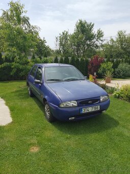 Ford Fiesta 1.3 44kw benzín - 10