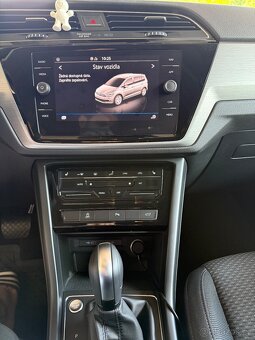 VW TOURAN 1.5 TSI 110 kW DSG - záruka, stav nového vozu - 10