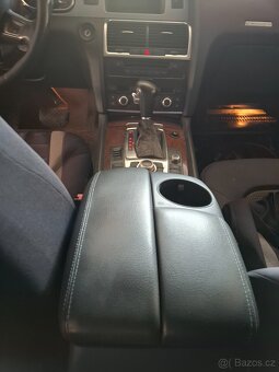 Audi Q7 3.0TDI 176KW automat R.V.2008 - 10