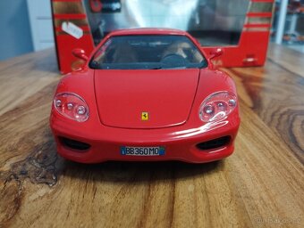 Ferrari 360 Modena 1/18 Bburago - 10