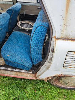 Škoda 1100 De Luxe - 10