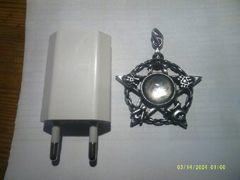 ŘETĚZ NA KRK-,,HUGO BOSS,,- + 2 ZDARMA - 10