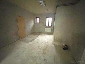 Prodej rodinného domu 190 m², pozemek 313 m² + SKLADY 11 - 10
