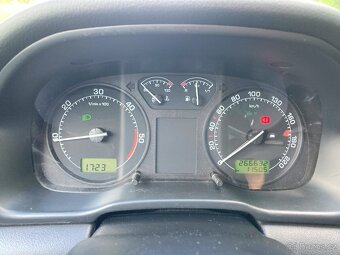 Škoda octavia 1,9 TDI 66kw - 10