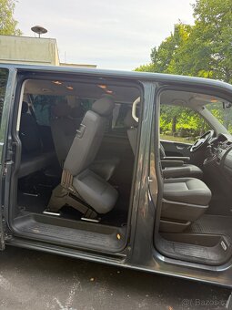 Volkswagen Caravelle 1.9 TDi 2009 - 10
