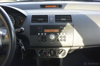 PRODÁM Suzuki Swift 1.3i16v 4x4 - 10