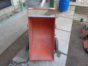 Vyklápěcí vozík Fortschritt - 10
