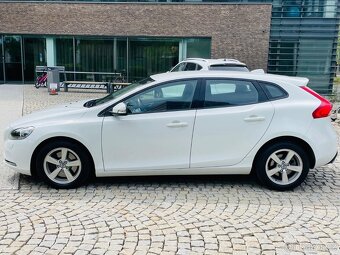 Volvo V40 2.0 D3 5VÁLEC AUTOMAT LED Bi XEN VÝHŘEV SERVISKA - 10