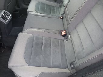 VW GOLF VII 1,6TDI-2018-ACC-LED-NAVI-COMFORTLINE - 10