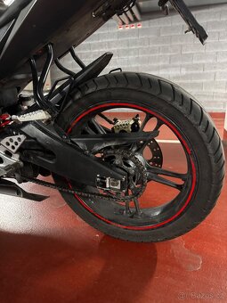 Yamaha yzf r125 - 10
