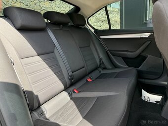 Skoda Octavia A7 2017 1.6 - 10