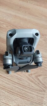Dron DJI Air 2 - 10