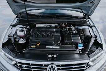 VW Passat 2.0 TDI 140kW R-line 4MOT DSG Highl Variant s DPH - 10