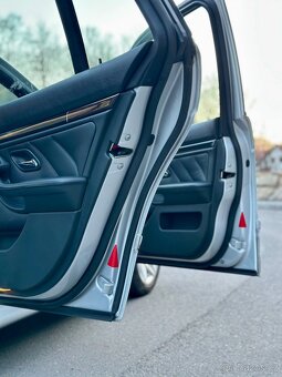 BMW E39 530iA Touring - 10