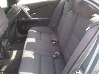 BMW 5 2,5D - 10