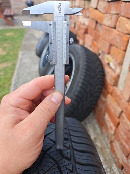 ALU 4x100 15" s celoročními pneu 195/55 R15 - 10