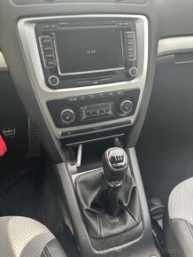 Škoda Octavia 2 Rs facelift - 10