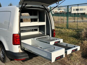 CADDY Maxi 1,4 Tgi 81kW dílna + měnič 230V - 10
