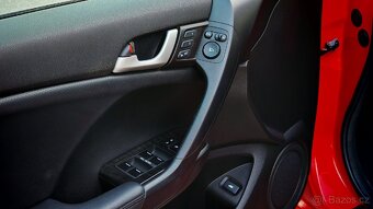 Honda Accord 1 majitel - 10