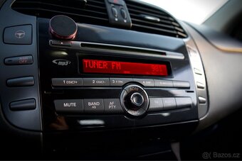 FIAT BRAVO 1.6 JTD (MAX. VÝBAVA, SERVIS, PNEU) - 10