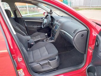 PRODÁM ŠKODA OCTAVIA II 2.0TDI 16V 103KW, NOVÁ STK - 10