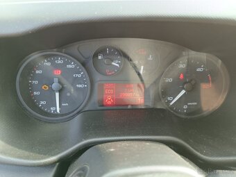 Iveco Daily 35S16 Hi-Matic - 10