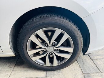 Hundai i30 kombi 1.0 TGDI (88KW) Style-1.MAJITEL ČR - 10