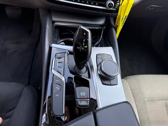 BMW G30, 530e, 2018 - 10