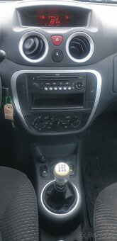 Citroen C2 - 10