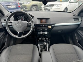 Opel Astra STATION WAGON 1,6 85 KW TAŽNÉ - 10