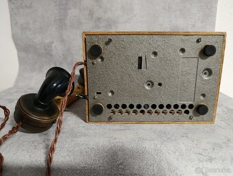 Starý telefon TESLA zachovalý zasíláme ihned - 10