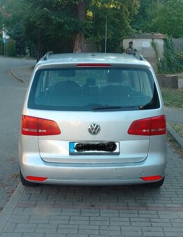 Prodám Volkswagen TOURAN 1,6 D ROK VÝROBY 2011 - 10