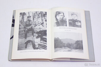 4x Kniha - Romány, válečná liter. a kniha pro děti - 10