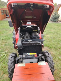 Malotraktor Mitsubishi + vlečka - 10