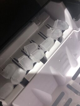 Výrobník ledu Sencor sim 3000bk - 10