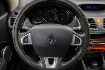 Renault Fluence 1.6 16V Privilege - 10