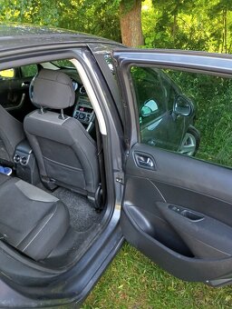 Peugeot 308 - 10