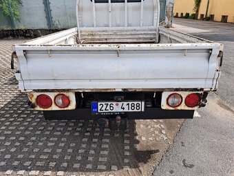 Kia Pregio 2.5 TCI - 10