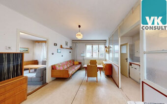 Prodej - rodinný dům se zahradou a 2 garážemi -... - 10