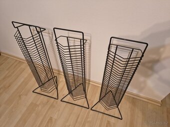 Kovové strojany na CD - 10