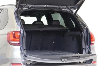 BMW X5, M50D,126000KM,HUD,PANO,SOFTCLO - 10