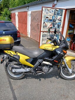 Aprilia Pegaso 650 - 10