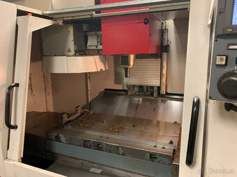 Vertikální obráběcí centrum Cincinnati Arrow 1000 ERM CNC - 10
