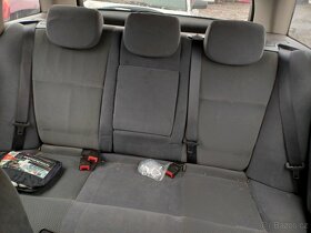 Fiat Croma 2005 1,9JTD 110kW COMBI - JEZDI, DILY - 10