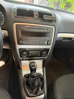 Škoda octavia II 1.9tdi 77kw FACELIFT - 10