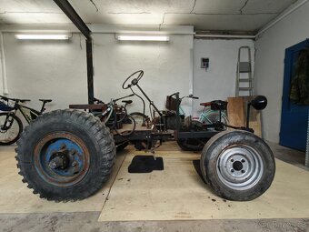 Prodám Malotraktor - 10