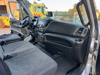 Odtahový speciál Iveco Daily - 10